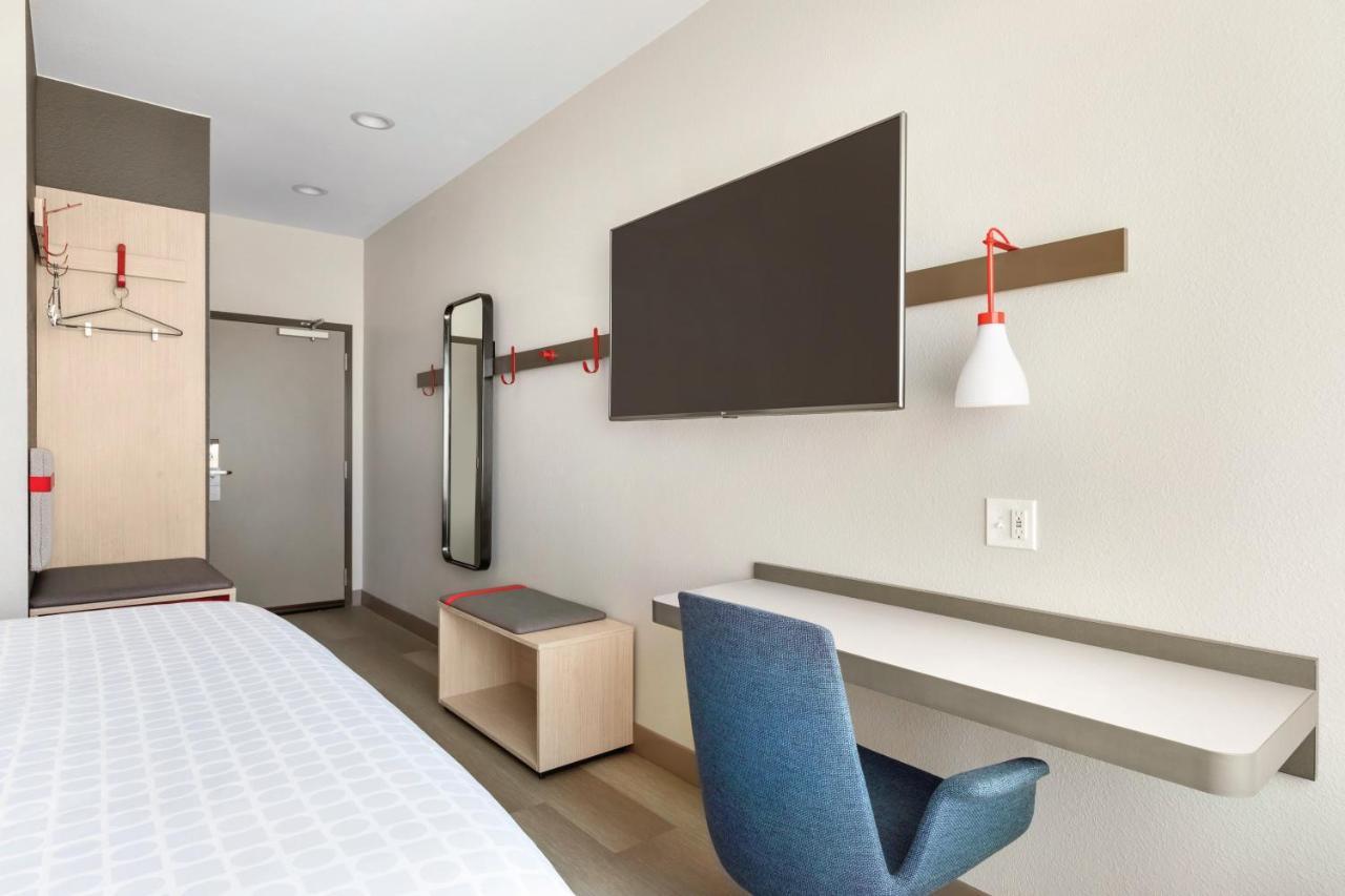 Avid Hotel-Мидленд Экстерьер фото